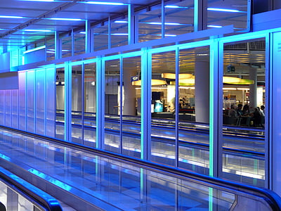 lighted glass partition structure thumbnail