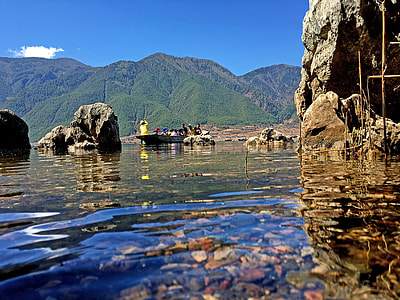 Mountains And Rivers, Lake thumbnail