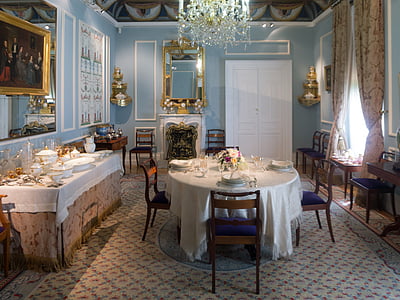 round 5-piece dining set in a dining room thumbnail