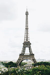 Eiffel Tower, Paris thumbnail