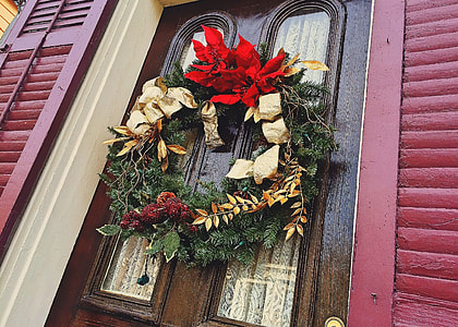 green Christmas wreath door decor thumbnail