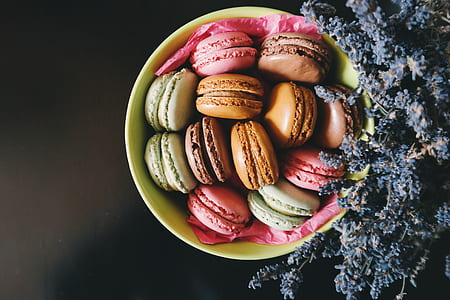 shallow focus photography of French macaroons thumbnail