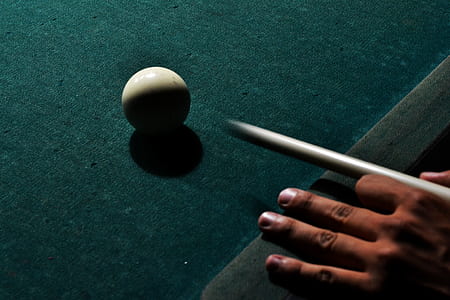 person playing billiards thumbnail