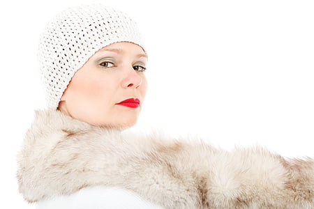 woman in white knit cap wearing red lipstick thumbnail