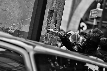 bottle, glass, broken, demonstration thumbnail