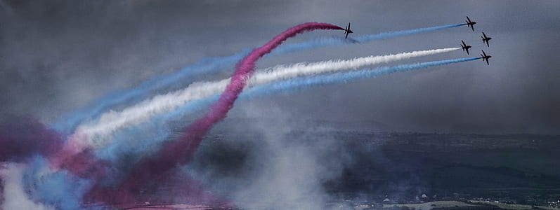 planes with colored smokes flying thumbnail