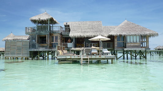 lake villa thumbnail