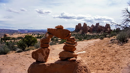 stone arch on top of boulder thumbnail