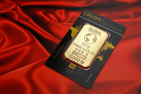 gold Global bar pack on red textile thumbnail