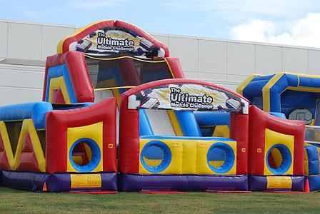 Inflatable Obstacle Course thumbnail