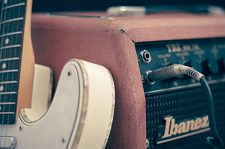 black Ibanez guitar amplifier thumbnail