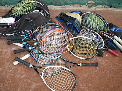 tennis racket lot thumbnail