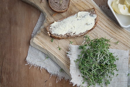 slice of bread spreaded with mayonnaise thumbnail