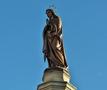 Mother Mary statue thumbnail