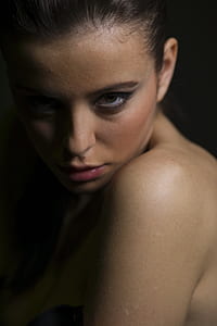 topless woman photo thumbnail