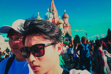 Close-up Photo of a Man Wearing Sunglasses thumbnail