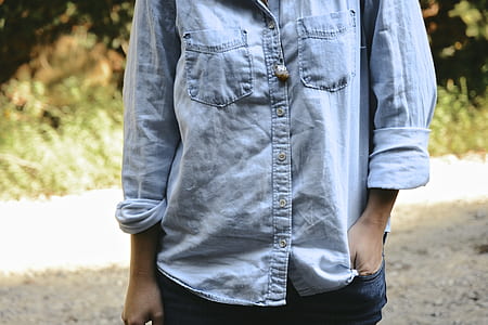 person putting left hand in pocket thumbnail