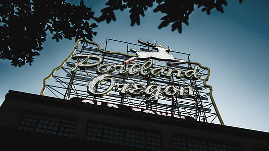 Portland Oregon signage thumbnail