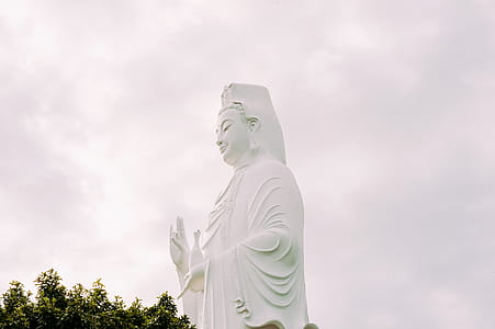 White Buddha Statue thumbnail