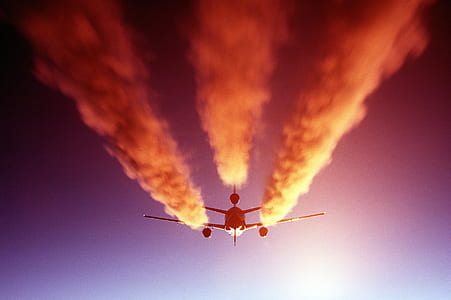 airplane in the sky thumbnail
