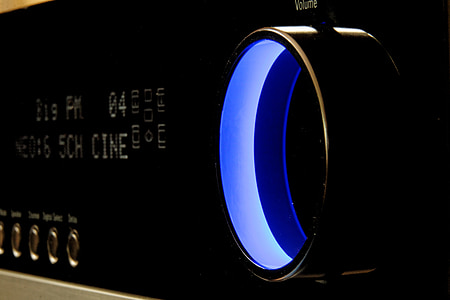 black and blue electronic device thumbnail