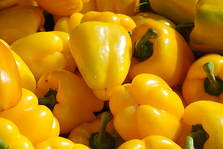 yellow bell peppers thumbnail
