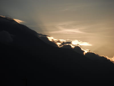 sky during sunset thumbnail