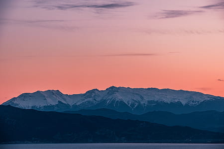 landscape photography of mountain thumbnail