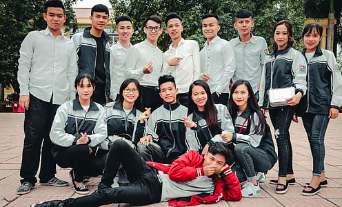 Group of People thumbnail