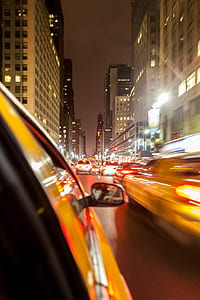 photo showing cars thumbnail
