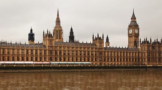 Elizabeth Tower, London thumbnail