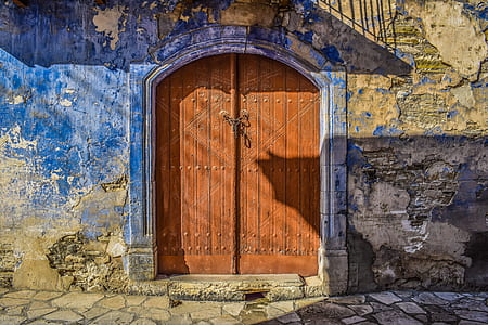 brown wooden gate thumbnail