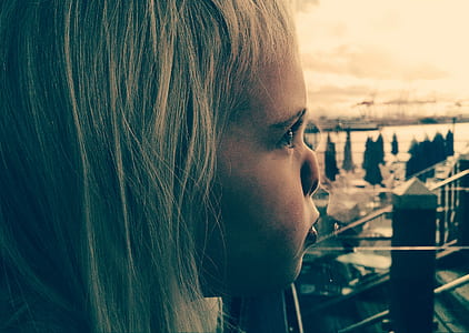 sepia photography of girl on a terrace thumbnail