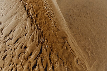 The abstract line designed by water up on sand texture thumbnail