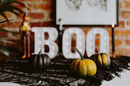 Halloween decorations with Boo Letters thumbnail