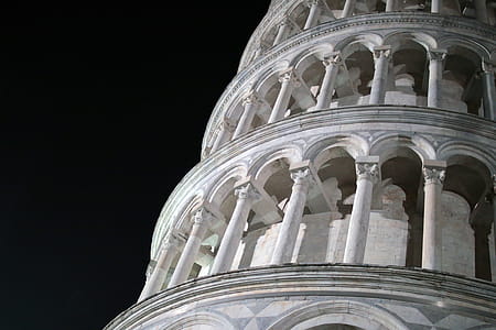 Detail of Leaning Tower of Pisa at night thumbnail