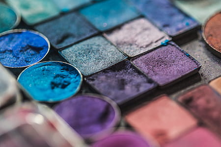 Bright Eyeshadow Makeup Photo thumbnail