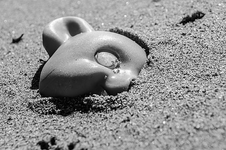 grayscale photo of sand thumbnail