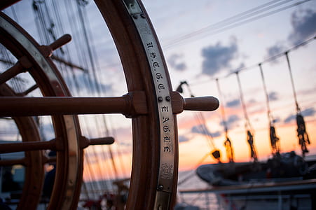brown and gray ships wheel thumbnail