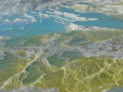 photo of gray rock formations thumbnail