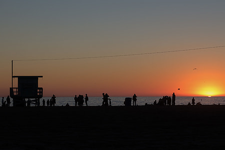 Silhouette Beach Sunset thumbnail