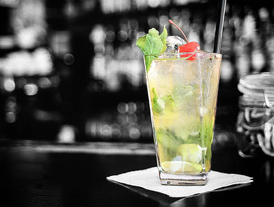fruit beverage in glass bokeh photography thumbnail