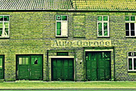 Alro Garage brick-walled two-storey building thumbnail