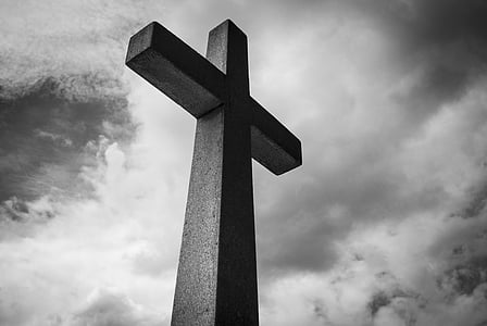 gray cross thumbnail