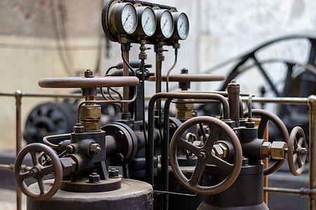 macro photo of pressure gauges and tanks thumbnail