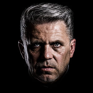 man's face thumbnail