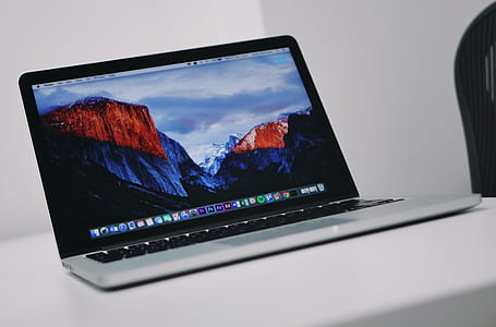 MacBook Pro thumbnail