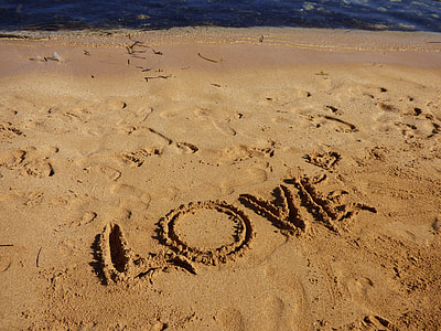 gray sand with love text thumbnail