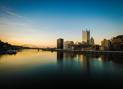 river and city thumbnail