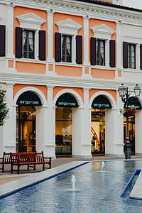 Noventa di Piave Designer Outlet thumbnail